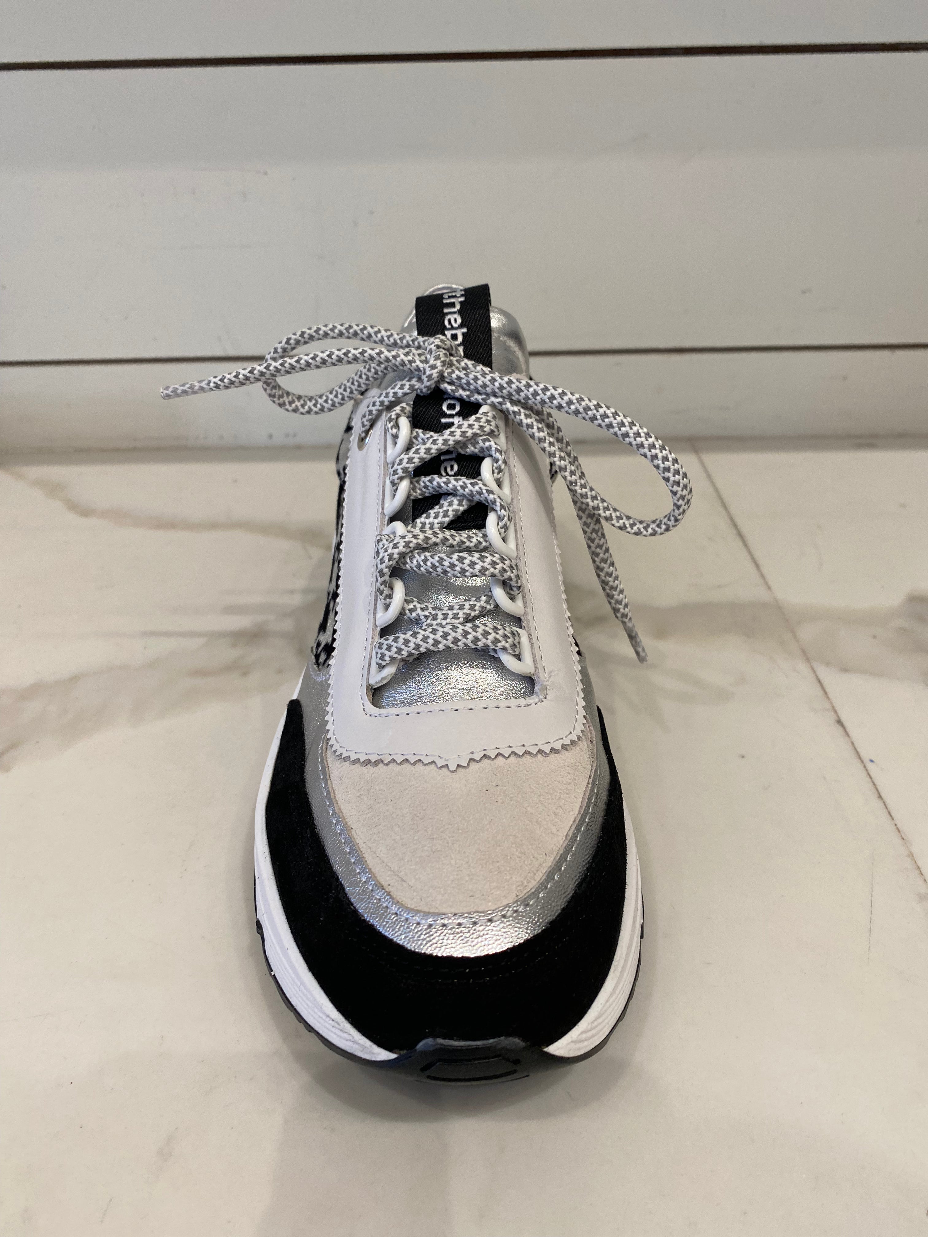 Bean Sneaker - Wales Black &amp; White
